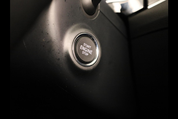 Škoda Superb Combi 1.5 TSI ACT Business Edition 150pk | Panoramadak | Navigatie | Trekhaak | Adaptieve cruise controle | Elektrisch verstelbare voorstoel