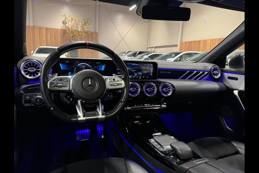 Mercedes-Benz CLA-Klasse 35 AMG 4MATIC Premium Plus, Pano, Night, Matrix Led, Ambiënte Light, Widescreen, Cam, PDC, Dealer Onderhouden