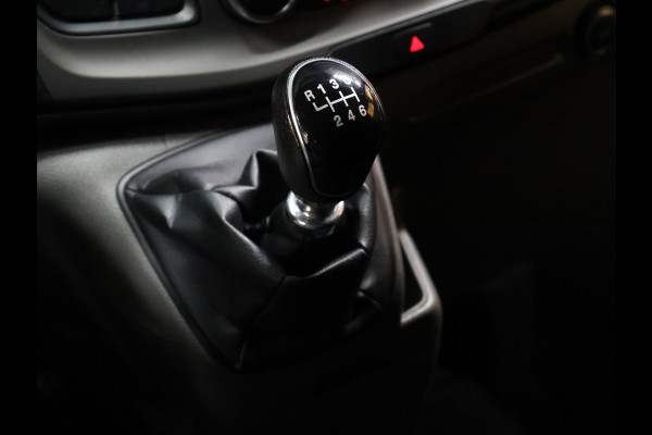 Ford Transit Custom 300 2.0 TDCI L2H1 Trend DC [5-ZITS, TREKHAAK, CAMERA, APPLE CARPLAY, ANDROID AUTO, CRUISE CONTROL, STOELVERWARMING, AIRCONDITIONING, NAVIGATIE, NIEUWSTAAT]