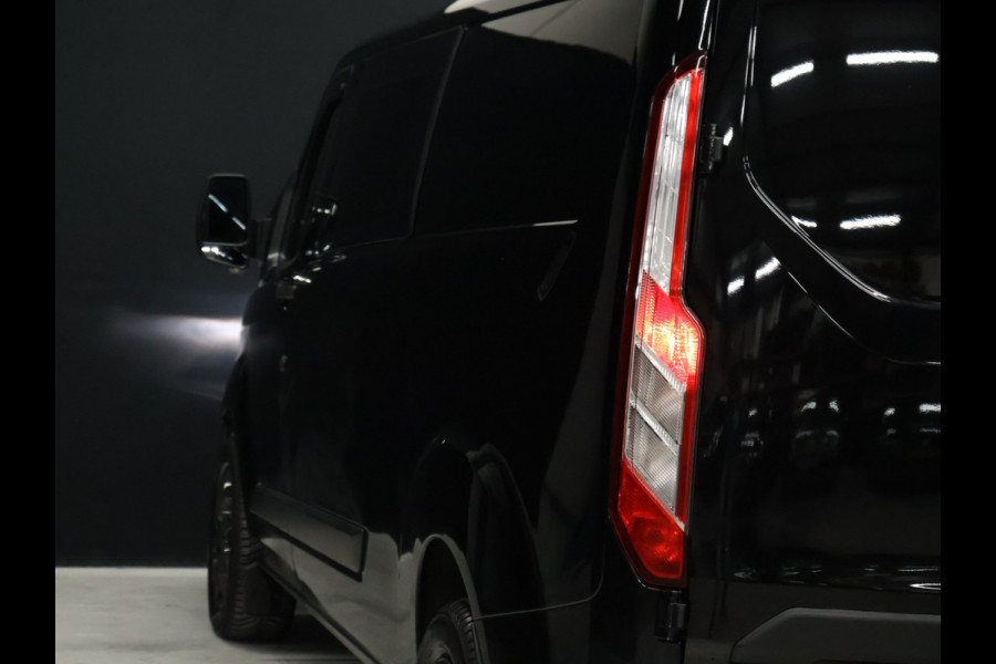 Ford Transit Custom 300 2.0 TDCI L2H1 Trend DC [5-ZITS, TREKHAAK, CAMERA, APPLE CARPLAY, ANDROID AUTO, CRUISE CONTROL, STOELVERWARMING, AIRCONDITIONING, NAVIGATIE, NIEUWSTAAT]