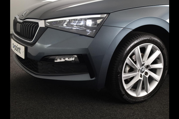 Škoda SCALA 1.0 TSI Sport Business 110 pk Automaat (DSG) | Navigatie | Parkeersensoren achter | Achteruitrijcamera | Adaptieve cruise control | Full LED koplampen | Voll. digitaal instrumentenpaneel |