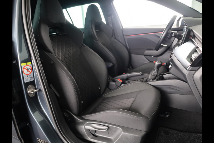 Škoda SCALA 1.0 TSI Sport Business 110 pk Automaat (DSG) | Navigatie | Parkeersensoren achter | Achteruitrijcamera | Adaptieve cruise control | Full LED koplampen | Voll. digitaal instrumentenpaneel |