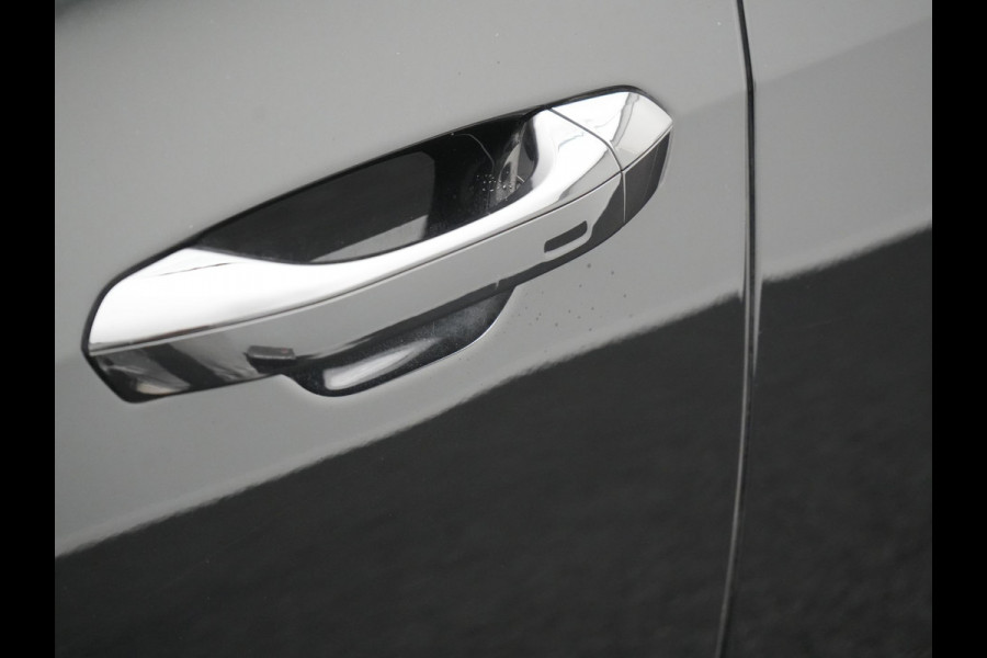 Audi A7 Sportback 50 TFSI e quattro S Line Plug In Hybrid 299pk Dealer O.H PHEV | Panodak | Adaptive Cruise | 360 Camera | Alcantara Sportstoelen Memory & Verwarmd | Apple Carplay | Blis | Navigatie | Virtual | DAB | 20"L.M |