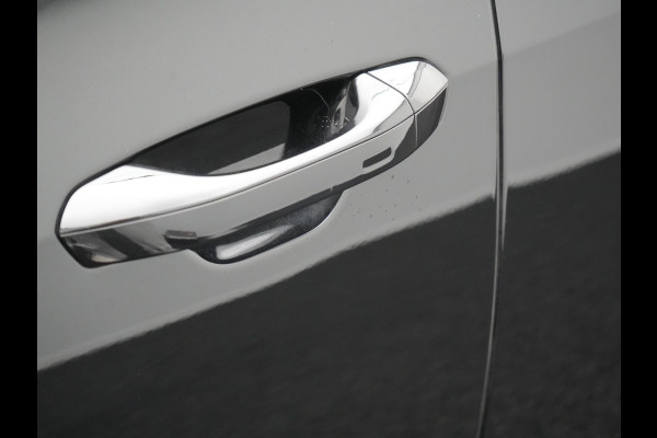 Audi A7 Sportback 50 TFSI e quattro S Line Plug In Hybrid 299pk Dealer O.H PHEV | Panodak | Adaptive Cruise | 360 Camera | Alcantara Sportstoelen Memory & Verwarmd | Apple Carplay | Blis | Navigatie | Virtual | DAB | 20"L.M |
