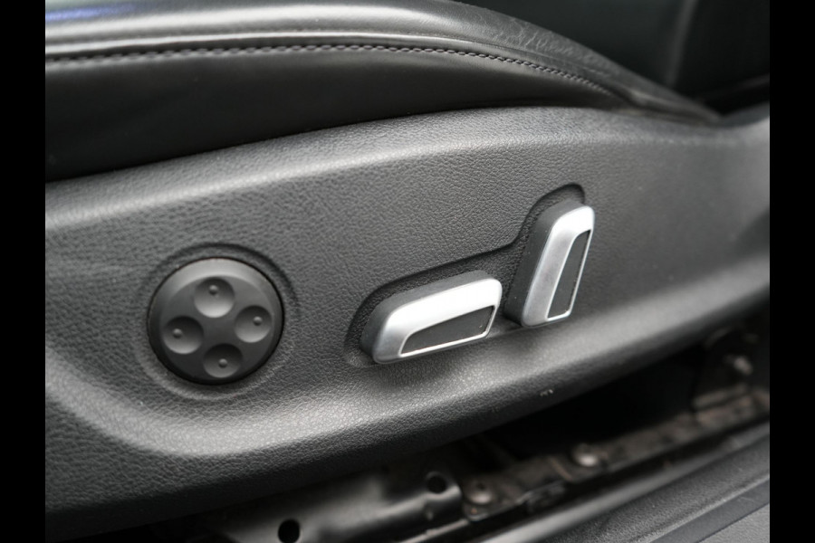 Audi A5 Cabriolet 1.8 TFSI S Line Automaat 177pk Dealer O.H | S Line Interieur & Exterieur | Bang & Olufsen | Cruise Control | Lederen Sportstoelen Verwarmd | Nekverwarming | 19" L.M | Navigatie | DAB |