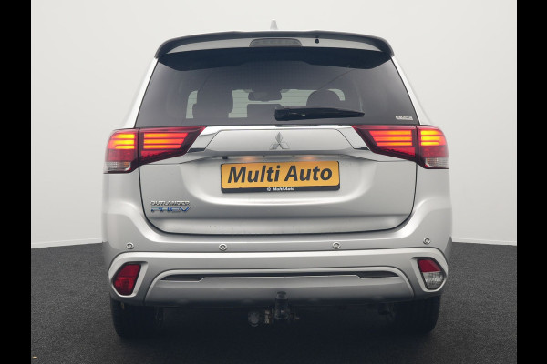 Mitsubishi Outlander 2.4 Intense+ Plug In Hybrid 225pk Dealer O.H PHEV | Trekhaak Af Fabriek | 360 Camera | Lederen Sportstoelen Verwarmd | Apple Carplay | Blis | Cruise Control | Navigatie | Keyless | DAB | 18" L.M |