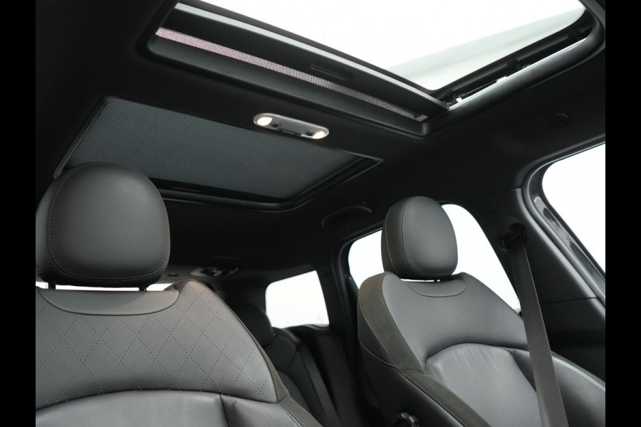 MINI Countryman 2.0 Cooper S E ALL4 Plug in Hybrid 225pk Dealer O.H. PHEV | Panodak | Adaptive Cruise | Head Up | Harman & Kardon | Lederen Sportstoelen Verwarmd | Camera |  Apple Carplay | Navigatie | Virtual | DAB |