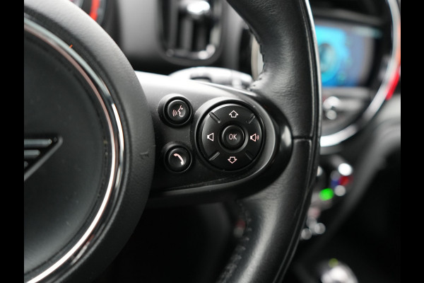 MINI Countryman 2.0 Cooper S E ALL4 Plug in Hybrid 225pk Dealer O.H. PHEV | Panodak | Adaptive Cruise | Head Up | Harman & Kardon | Lederen Sportstoelen Verwarmd | Camera |  Apple Carplay | Navigatie | Virtual | DAB |