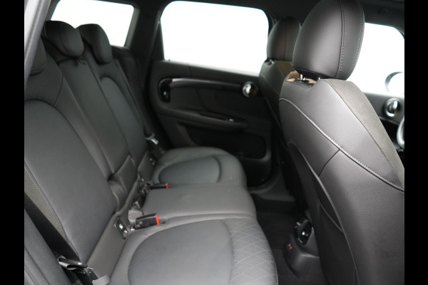 MINI Countryman 2.0 Cooper S E ALL4 Plug in Hybrid 225pk Dealer O.H. PHEV | Panodak | Adaptive Cruise | Head Up | Harman & Kardon | Lederen Sportstoelen Verwarmd | Camera |  Apple Carplay | Navigatie | Virtual | DAB |