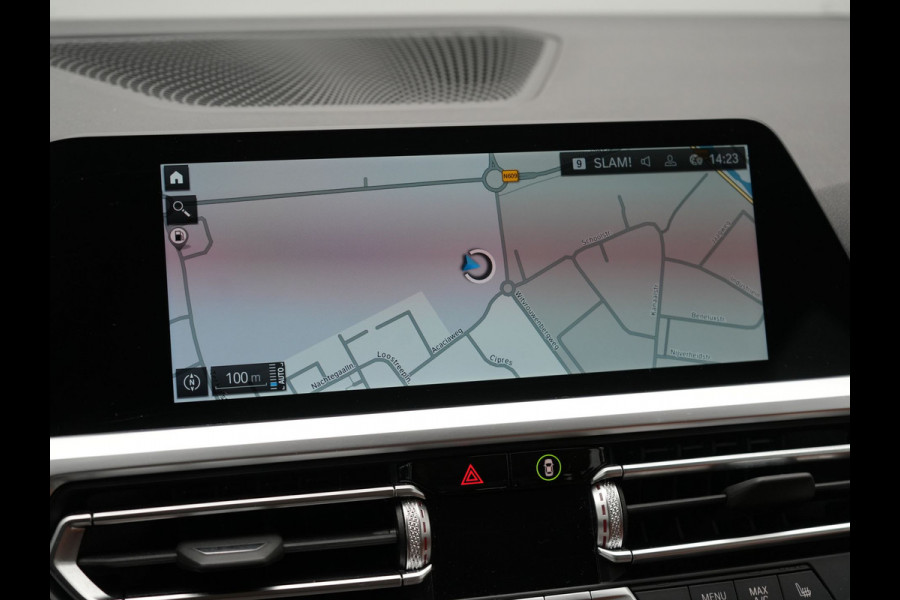 BMW 3 Serie Touring 320e Sportline Plug In Hybrid 204pk Dealer O.H PHEV | Lederen Sportstoelen Verwarmd | Sfeerverlichting | Apple Carplay | Navigatie | Cruise Control | Virtual | DAB |