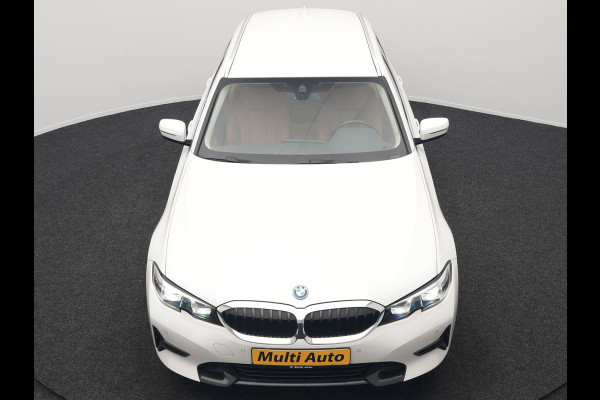 BMW 3 Serie Touring 320e Sportline Plug In Hybrid 204pk Dealer O.H PHEV | Lederen Sportstoelen Verwarmd | Sfeerverlichting | Apple Carplay | Navigatie | Cruise Control | Virtual | DAB |