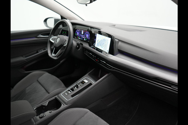 Volkswagen Golf 1.4 eHybrid Style Plug In Hybrid 204pk Dealer O.H PHEV | Adaptive Cruise | Sportstoelen Massage & Memory | IQ Light | Sfeerverlichting | Apple Carplay | Stoelen & Stuur Verwarmd | Virtual | Navigatie | DAB |