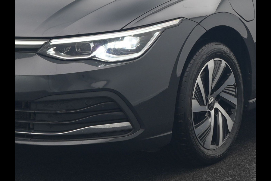 Volkswagen Golf 1.4 eHybrid Style Plug In Hybrid 204pk Dealer O.H PHEV | Adaptive Cruise | Sportstoelen Massage & Memory | IQ Light | Sfeerverlichting | Apple Carplay | Stoelen & Stuur Verwarmd | Virtual | Navigatie | DAB |
