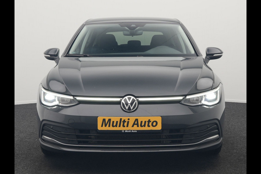 Volkswagen Golf 1.4 eHybrid Style Plug In Hybrid 204pk Dealer O.H PHEV | Adaptive Cruise | Sportstoelen Massage & Memory | IQ Light | Sfeerverlichting | Apple Carplay | Stoelen & Stuur Verwarmd | Virtual | Navigatie | DAB |