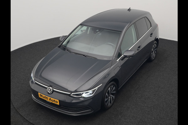 Volkswagen Golf 1.4 eHybrid Style Plug In Hybrid 204pk Dealer O.H PHEV | Adaptive Cruise | Sportstoelen Massage & Memory | IQ Light | Sfeerverlichting | Apple Carplay | Stoelen & Stuur Verwarmd | Virtual | Navigatie | DAB |
