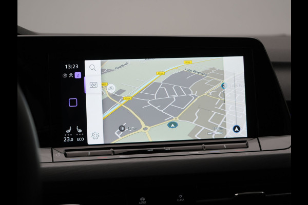 Volkswagen Golf 1.4 eHybrid Style Plug In Hybrid 204pk Dealer O.H PHEV | Adaptive Cruise | Sportstoelen Massage & Memory | IQ Light | Sfeerverlichting | Apple Carplay | Stoelen & Stuur Verwarmd | Virtual | Navigatie | DAB |