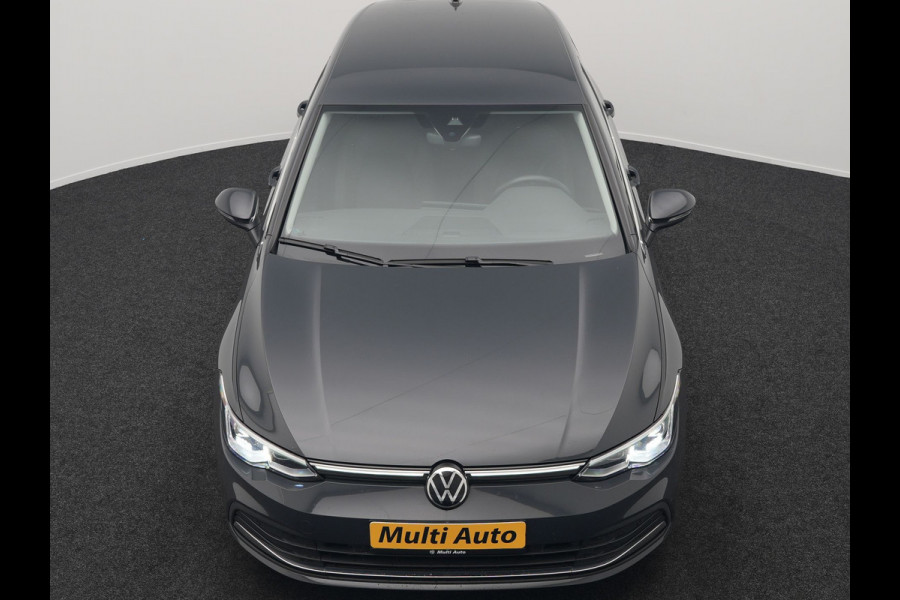 Volkswagen Golf 1.4 eHybrid Style Plug In Hybrid 204pk Dealer O.H PHEV | Adaptive Cruise | Sportstoelen Massage & Memory | IQ Light | Sfeerverlichting | Apple Carplay | Stoelen & Stuur Verwarmd | Virtual | Navigatie | DAB |