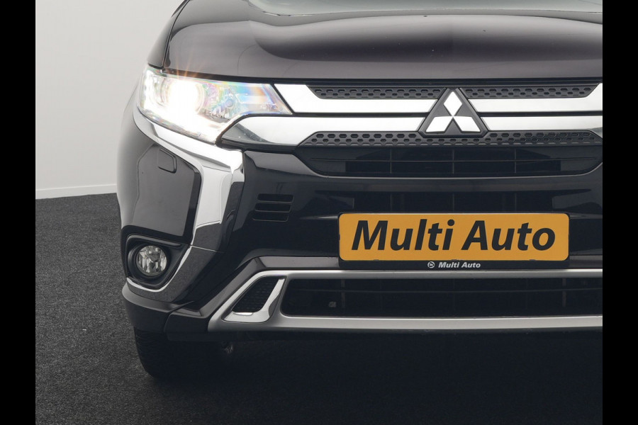 Mitsubishi Outlander 2.4 Intense Plug In Hybrid 225pk Dealer O.H PHEV | Trekhaak Afneembaar | Alcantara Sportstoelen Verwarmd | Camera | Apple Carplay | Keyless | DAB |