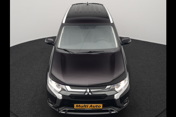 Mitsubishi Outlander 2.4 Intense Plug In Hybrid 225pk Dealer O.H PHEV | Trekhaak Afneembaar | Alcantara Sportstoelen Verwarmd | Camera | Apple Carplay | Keyless | DAB |