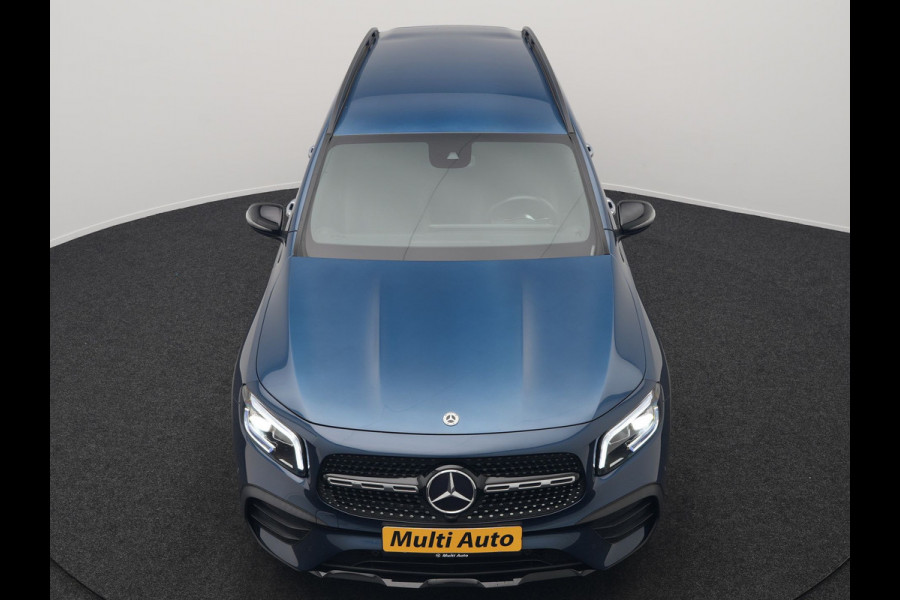 Mercedes-Benz Glb 250 AMG Line 225pk | Widescreen Navigatie | Camera  | Alcantara Sportstoelen Memory & Verwarmd | Sfeerverlichting | Apple Carplay | Keyless | DAB |