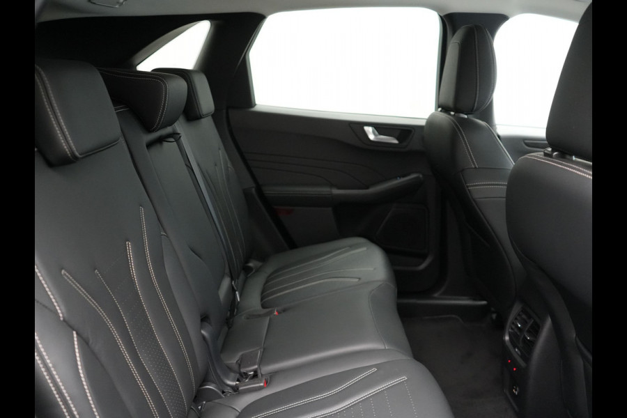 Ford Kuga 2.5 Vignale Plug In Hybrid 225pk Dealer O.H PHEV | Head Up | Adaptive Cruise | Lederen Sportstoelen Memory & Verwarmd | Bang & Olufsen | 360 Camera | Apple Carplay | Keyless | Blis | Stuur Verwarmd | Navigatie | DAB |