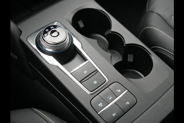 Ford Kuga 2.5 Vignale Plug In Hybrid 225pk Dealer O.H PHEV | Head Up | Adaptive Cruise | Lederen Sportstoelen Memory & Verwarmd | Bang & Olufsen | 360 Camera | Apple Carplay | Keyless | Blis | Stuur Verwarmd | Navigatie | DAB |