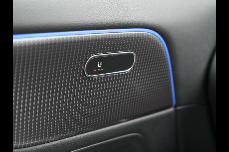 Mercedes-Benz GLA 250 e Style Plug In Hybrid 218pk Dealer O.H. PHEV | 360 Camera | Adaptive Cruise | Apple Carplay | Widescreen Navigatie | Lederen Sportstoelen Verwarmd | 18" L.M | Virtual | DAB |