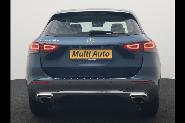 Mercedes-Benz GLA 250 e Style Plug In Hybrid 218pk Dealer O.H. PHEV | 360 Camera | Adaptive Cruise | Apple Carplay | Widescreen Navigatie | Lederen Sportstoelen Verwarmd | 18" L.M | Virtual | DAB |