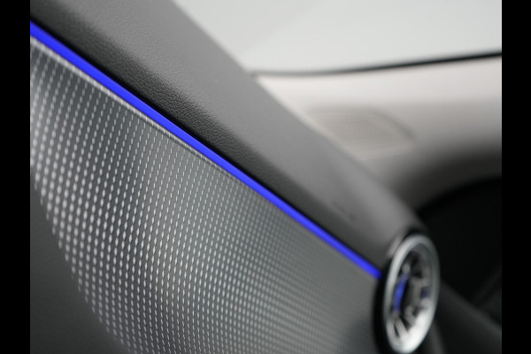 Mercedes-Benz GLA 250 e Style Plug In Hybrid 218pk Dealer O.H. PHEV | 360 Camera | Adaptive Cruise | Apple Carplay | Widescreen Navigatie | Lederen Sportstoelen Verwarmd | 18" L.M | Virtual | DAB |