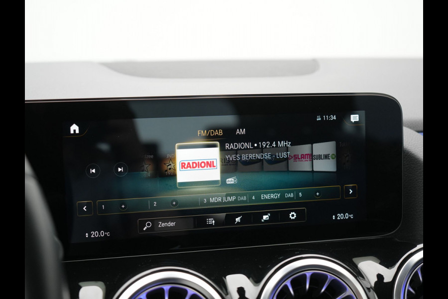 Mercedes-Benz GLA 250 e Style Plug In Hybrid 218pk Dealer O.H. PHEV | 360 Camera | Adaptive Cruise | Apple Carplay | Widescreen Navigatie | Lederen Sportstoelen Verwarmd | 18" L.M | Virtual | DAB |