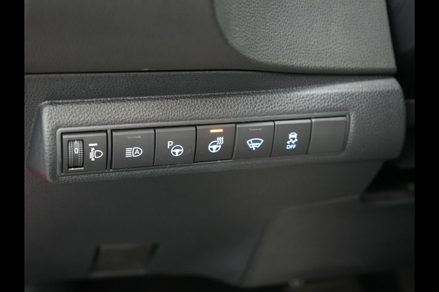 Toyota Corolla Touring Sports 1.8 Hybrid Dynamic Hybrid 123pk Dealer O.H | Adaptive Cruise | Sportstoelen & Stuur Verwarmd | Camera | Apple Carplay | Keyless | Blis | Navigatie | DAB |