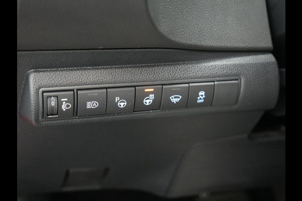 Toyota Corolla Touring Sports 1.8 Hybrid Dynamic Hybrid 123pk Dealer O.H | Adaptive Cruise | Sportstoelen & Stuur Verwarmd | Camera | Apple Carplay | Keyless | Blis | Navigatie | DAB |