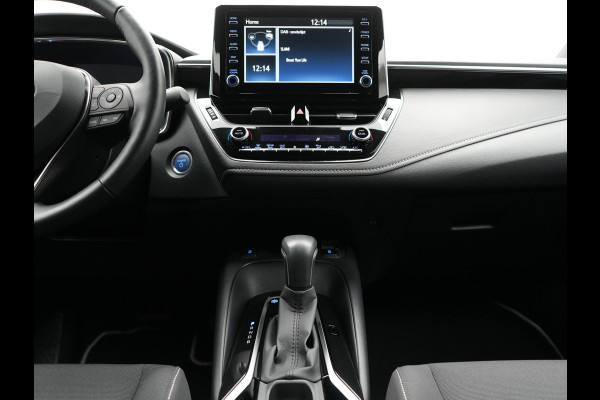 Toyota Corolla Touring Sports 1.8 Hybrid Dynamic Hybrid 123pk Dealer O.H | Adaptive Cruise | Sportstoelen & Stuur Verwarmd | Camera | Apple Carplay | Keyless | Blis | Navigatie | DAB |