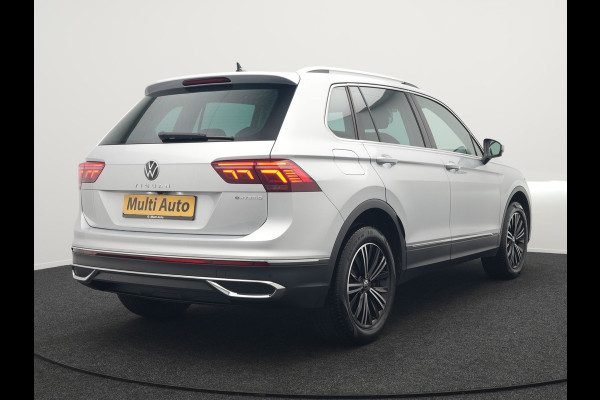 Volkswagen Tiguan 1.4 TSI eHybrid Elegance Plug In Hybrid 245pk Dealer O.H PHEV | Adaptive Cruise | Head Up | IQ Light | 360 Camera | Alcantara Sportstoelen Massage & Verwarmd | Sfeerverlichting | Keyless | Stuur Verwarmd | Apple Carplay | Navigatie | DAB |