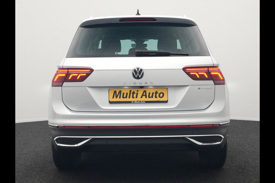 Volkswagen Tiguan 1.4 TSI eHybrid Elegance Plug In Hybrid 245pk Dealer O.H PHEV | Adaptive Cruise | Head Up | IQ Light | 360 Camera | Alcantara Sportstoelen Massage & Verwarmd | Sfeerverlichting | Keyless | Stuur Verwarmd | Apple Carplay | Navigatie | DAB |