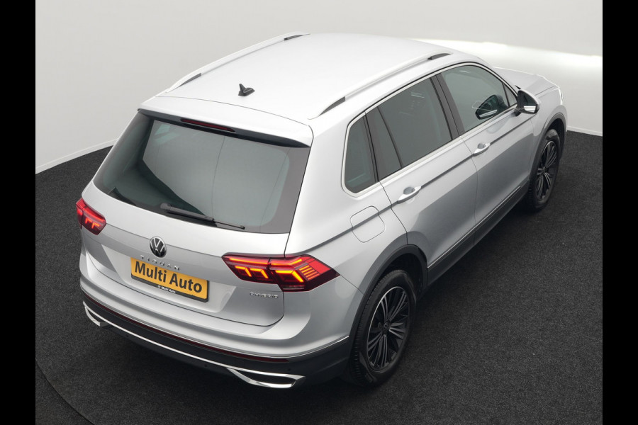 Volkswagen Tiguan 1.4 TSI eHybrid Elegance Plug In Hybrid 245pk Dealer O.H PHEV | Adaptive Cruise | Head Up | IQ Light | 360 Camera | Alcantara Sportstoelen Massage & Verwarmd | Sfeerverlichting | Keyless | Stuur Verwarmd | Apple Carplay | Navigatie | DAB |