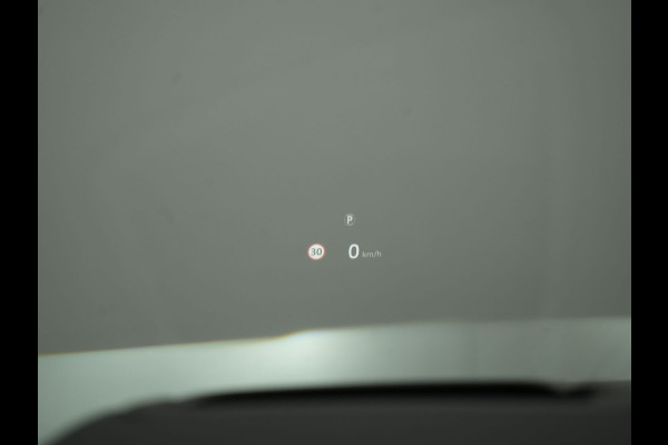 Land Rover Range Rover Evoque NIEUW MODEL P250 AWD R-Dynamic SE 250pk Dealer O.H | Panodak | Head Up | 360 Camera | Lederen Sportstoelen Memory & Verwarmd | Stuur Verwarmd | Apple Carplay | Navigatie | Blis | Keyless | Virtual | DAB |