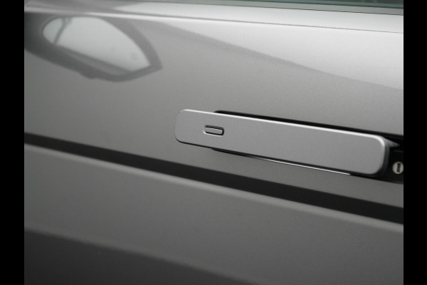 Land Rover Range Rover Evoque NIEUW MODEL P250 AWD R-Dynamic SE 250pk Dealer O.H | Panodak | Head Up | 360 Camera | Lederen Sportstoelen Memory & Verwarmd | Stuur Verwarmd | Apple Carplay | Navigatie | Blis | Keyless | Virtual | DAB |