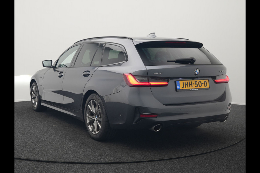 BMW 3 Serie Touring 330e xDrive Sportline Plug In Hybrid 293pk Dealer O.H. PHEV | Panodak | Head Up | Adaptive Cruise | Laser LED | Harman & Kardon | Lederen Sportstoelen Memory & Verwarmd | Sfeerverlichting | Virtual | Navigatie |