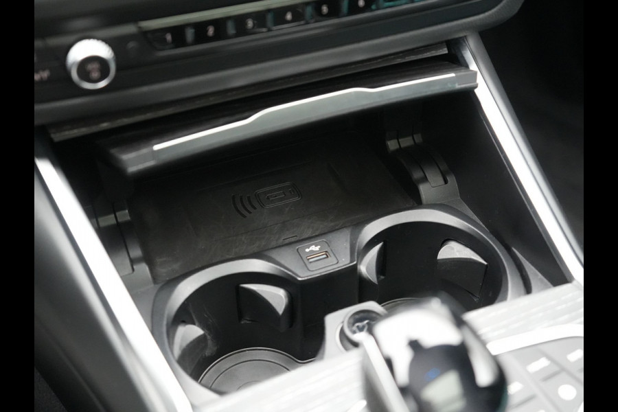 BMW 3 Serie Touring 330e xDrive Sportline Plug In Hybrid 293pk Dealer O.H. PHEV | Panodak | Head Up | Adaptive Cruise | Laser LED | Harman & Kardon | Lederen Sportstoelen Memory & Verwarmd | Sfeerverlichting | Virtual | Navigatie |