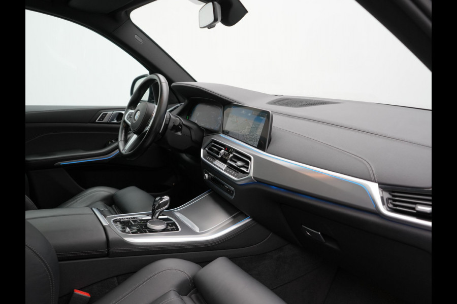 BMW X5 xDrive45e High Executive Plug In Hybrid 395pk Dealer O.H PHEV | Trekhaak Af Fabriek | Luchtvering | Panodak | Head Up | Adaptive Cruise | 360 Camera | Adaptief Onderstel | Lederen Sportstoelen Memory & Verwarmd | Apple Carplay | Sfee