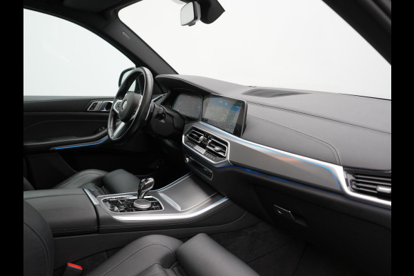 BMW X5 xDrive45e High Executive Plug In Hybrid 395pk Dealer O.H PHEV | Trekhaak Af Fabriek | Luchtvering | Panodak | Head Up | Adaptive Cruise | 360 Camera | Adaptief Onderstel | Lederen Sportstoelen Memory & Verwarmd | Apple Carplay | Sfee