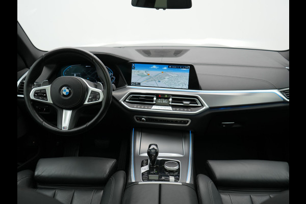BMW X5 xDrive45e High Executive Plug In Hybrid 395pk Dealer O.H PHEV | Trekhaak Af Fabriek | Luchtvering | Panodak | Head Up | Adaptive Cruise | 360 Camera | Adaptief Onderstel | Lederen Sportstoelen Memory & Verwarmd | Apple Carplay | Sfee