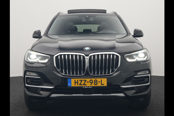 BMW X5 xDrive45e High Executive Plug In Hybrid 395pk Dealer O.H PHEV | Trekhaak Af Fabriek | Luchtvering | Panodak | Head Up | Adaptive Cruise | 360 Camera | Adaptief Onderstel | Lederen Sportstoelen Memory & Verwarmd | Apple Carplay | Sfee
