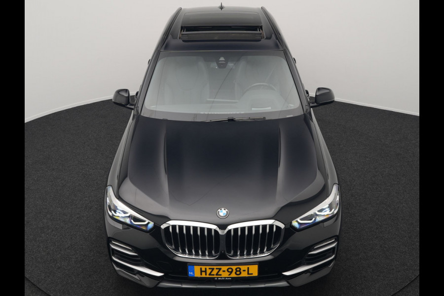 BMW X5 xDrive45e High Executive Plug In Hybrid 395pk Dealer O.H PHEV | Trekhaak Af Fabriek | Luchtvering | Panodak | Head Up | Adaptive Cruise | 360 Camera | Adaptief Onderstel | Lederen Sportstoelen Memory & Verwarmd | Apple Carplay | Sfee