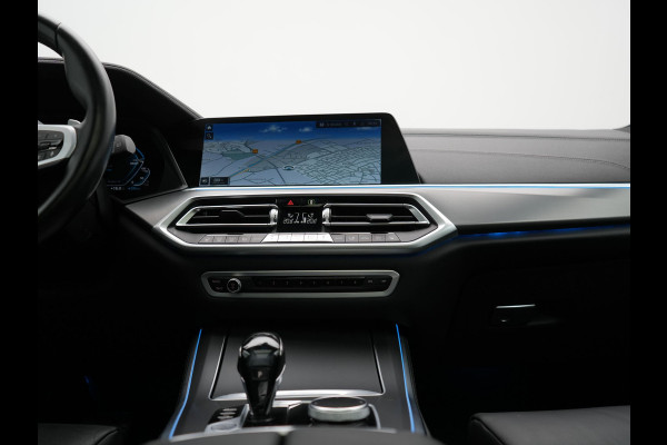 BMW X5 xDrive45e High Executive Plug In Hybrid 395pk Dealer O.H PHEV | Trekhaak Af Fabriek | Luchtvering | Panodak | Head Up | Adaptive Cruise | 360 Camera | Adaptief Onderstel | Lederen Sportstoelen Memory & Verwarmd | Apple Carplay | Sfee