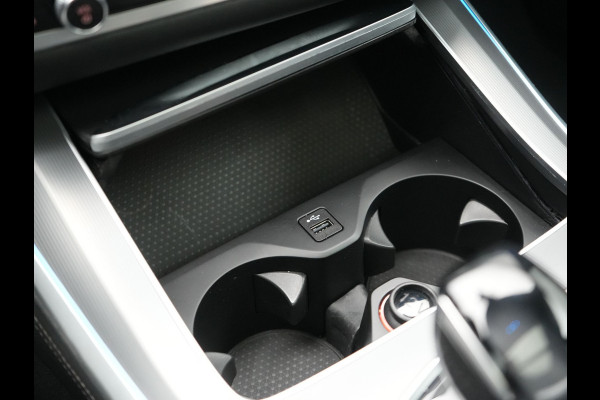 BMW X5 xDrive45e High Executive Plug In Hybrid 395pk Dealer O.H PHEV | Trekhaak Af Fabriek | Luchtvering | Panodak | Head Up | Adaptive Cruise | 360 Camera | Adaptief Onderstel | Lederen Sportstoelen Memory & Verwarmd | Apple Carplay | Sfee