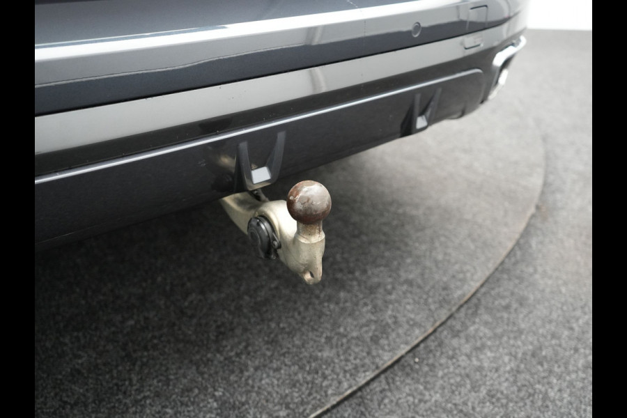 BMW X5 xDrive45e M Sport Plug In Hybrid 395pk Dealer O.H. PHEV | Trekhaak Af Fabriek | Panodak | Soft Close | Luchtvering | 360 Camera | Adaptive Cruise | Harman & Kardon | Lederen Comfortstoelen Memory & Verwarmd | Blis | M Sportstuur Verwarmd |