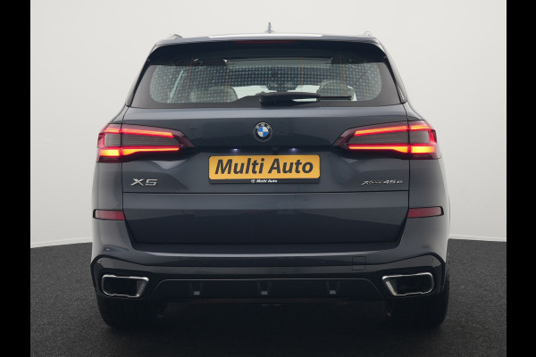 BMW X5 xDrive45e M Sport Plug In Hybrid 395pk Dealer O.H. PHEV | Trekhaak Af Fabriek | Panodak | Soft Close | Luchtvering | 360 Camera | Adaptive Cruise | Harman & Kardon | Lederen Comfortstoelen Memory & Verwarmd | Blis | M Sportstuur Verwarmd |