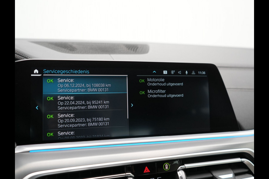 BMW X5 xDrive45e M Sport Plug In Hybrid 395pk Dealer O.H. PHEV | Trekhaak Af Fabriek | Panodak | Soft Close | Luchtvering | 360 Camera | Adaptive Cruise | Harman & Kardon | Lederen Comfortstoelen Memory & Verwarmd | Blis | M Sportstuur Verwarmd |